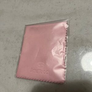Soft Pink Microfiber Cleaning Cloth